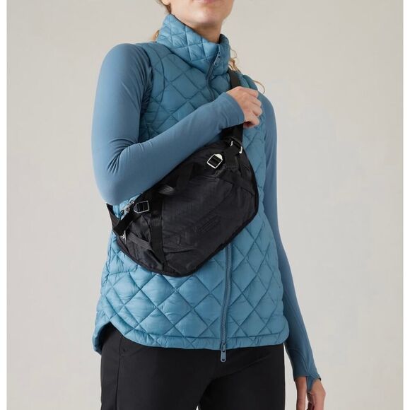 Athleta Excursion Large Belt Bag/ Sling Bag - Picture 8 of 9